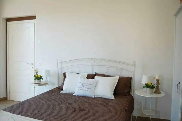 La Casa Bianca Daire Roe Dış mekan fotoğraf